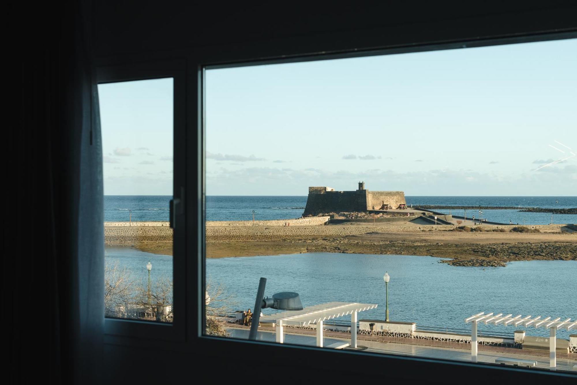 Blue Marina Suites - Boutique Apartments Arrecife  Exterior foto